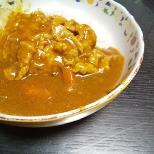 ニンニクたっぷりカレーライス